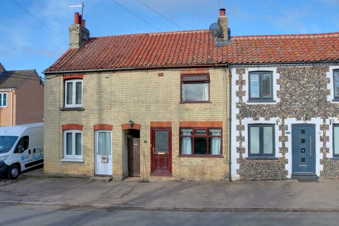 2 Bedroom Terraced House For Sale In Collins Hill, Fordham, CB7