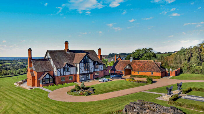 5 Bedroom Detached House For Sale In Ullenhall Lane, Ullenhall, B95