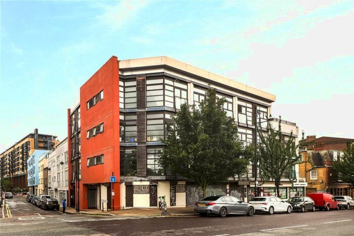 2 Bedroom Flat To Rent In Caesar Court, Palmers Road, Bethnal Green, London, E2