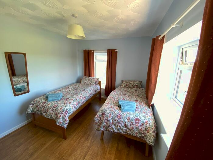 Studio To Rent In Lon Pentraeth, Menai Bridge, LL59