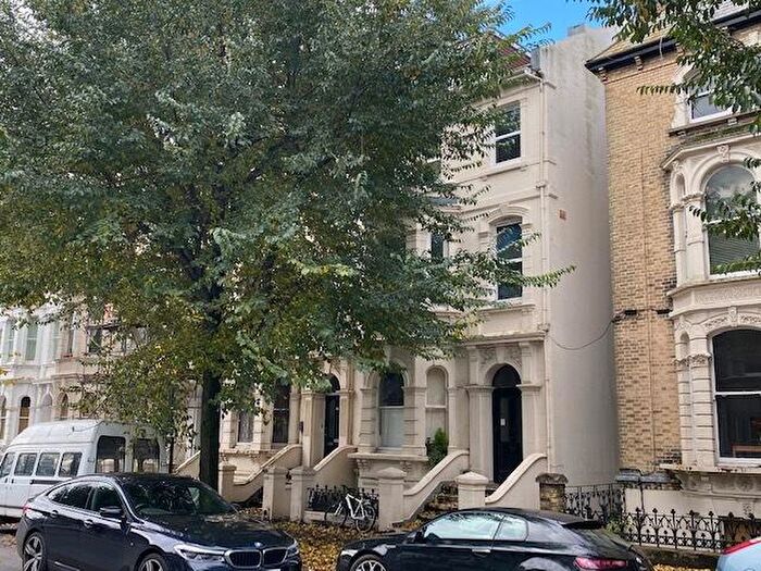 1 Bedroom Flat To Rent In Tisbury Road, Hove, BN3