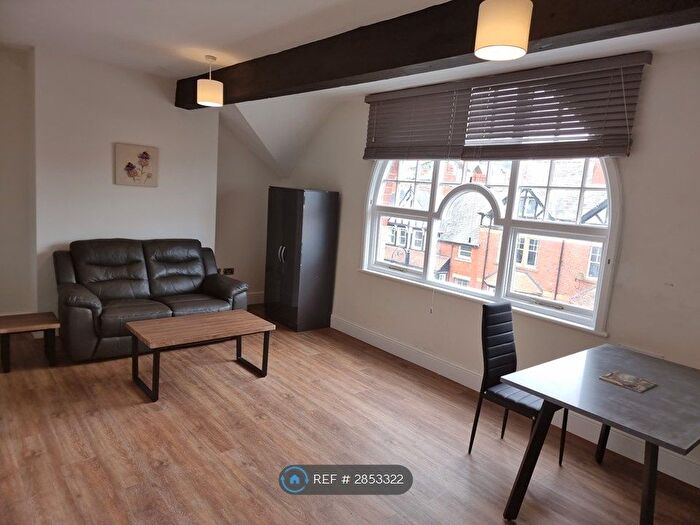 1 Bedroom Flat To Rent In Penrhyn Road, Colwyn Bay, LL29