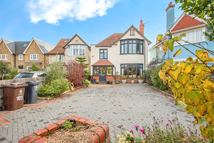 4 Bedroom Detached House For Sale In Fronks Road, Harwich, CO12