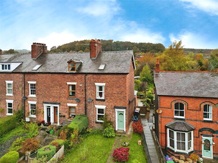 4 Bedroom End Terrace House For Sale In Whittington Road, Oswestry, Shropshire, SY11