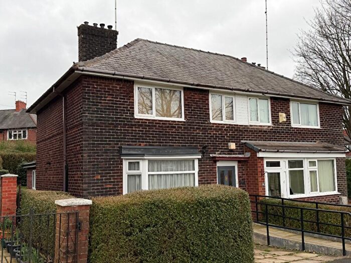 3 Bedroom Semi Detached House For Sale In Chain Road, Manchester, Greater Manchester, M9