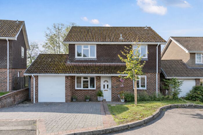 4 Bedroom Detached House For Sale In Richborough Drive, Charlton, Andover, SP10