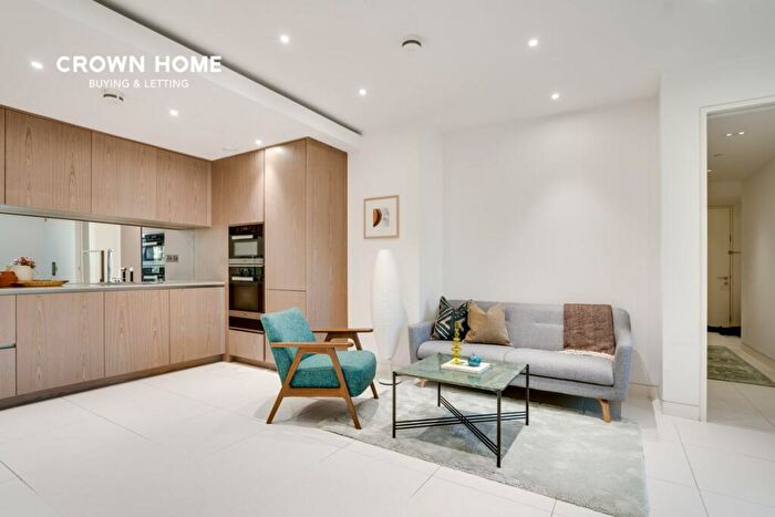 2 Bedroom Apartment For Sale In Sugar Quay, Water Lane, London, EC3R