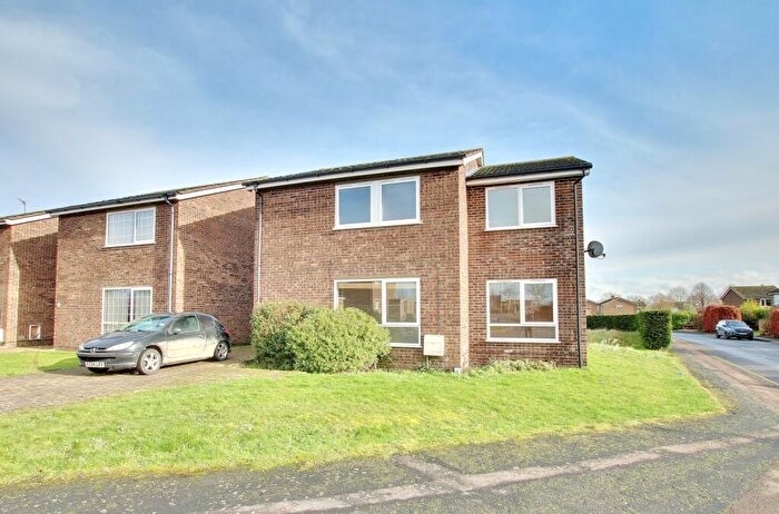 4 Bedroom Detached House To Rent In Alabama Way, St. Ives, Cambridgeshire, PE27