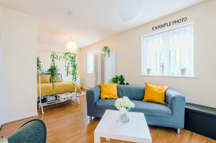 2 Bedroom Terraced House To Rent In Charles House, Salford, M6