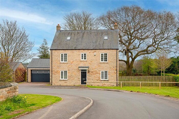 6 Bedroom Detached House For Sale In Castle Court, Scarcroft, LS14