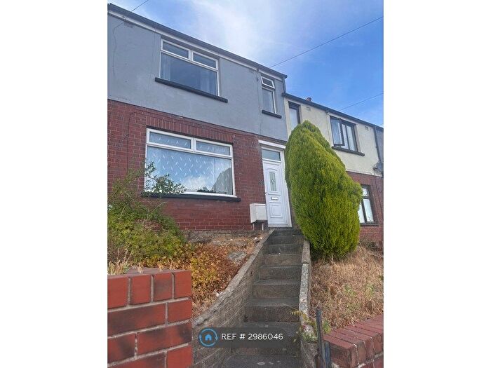 3 Bedroom Terraced House To Rent In Furnace Lane, Sheffield, S13