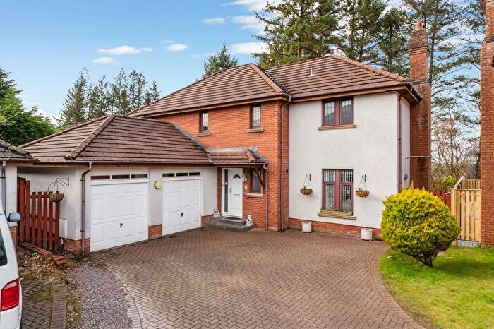 4 Bedroom Detached House For Sale In Lynebank Grove, Newton Mearns, G77