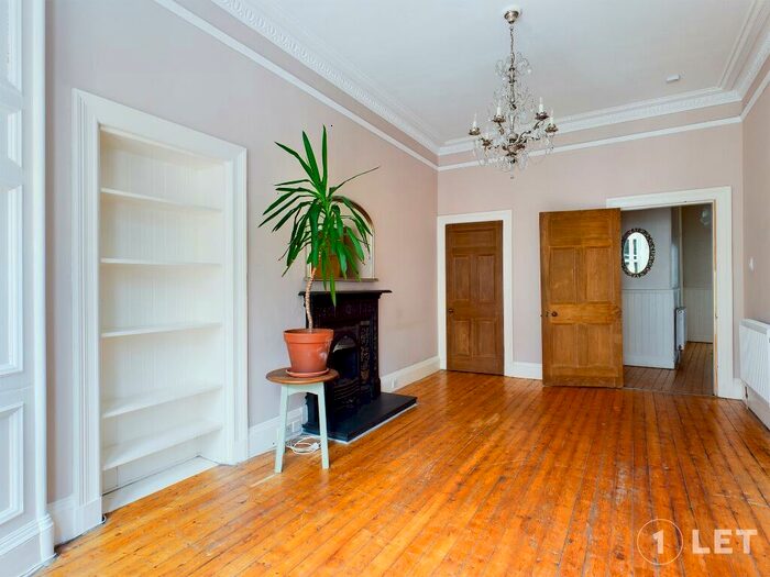 1 Bedroom Flat To Rent In Bruntsfield Place, Bruntsfield, Edinburgh, EH10