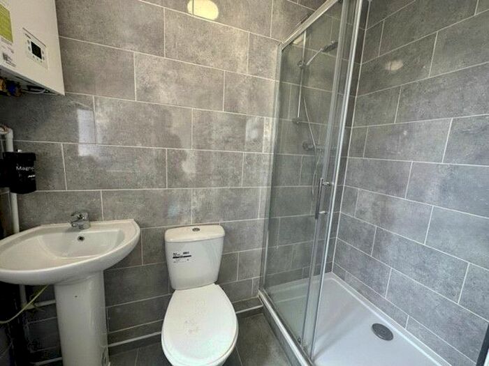 1 Bedroom Flat To Rent In Central Mosque Of Brent, Marley Walk, Willesden, NW2