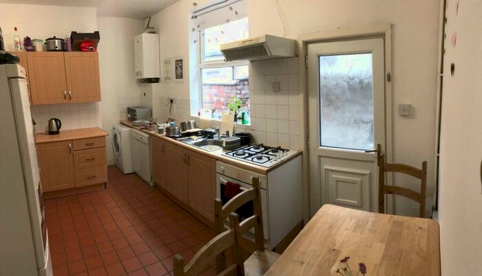 3 Bedroom Terraced House To Rent In Ladybarn Lane, Fallowfield, M14