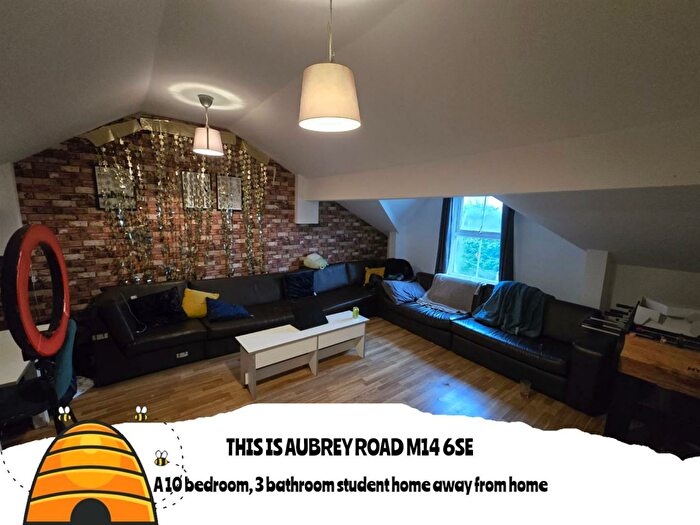 10 Bedroom House To Rent In Aubrey Road Manchester, M14