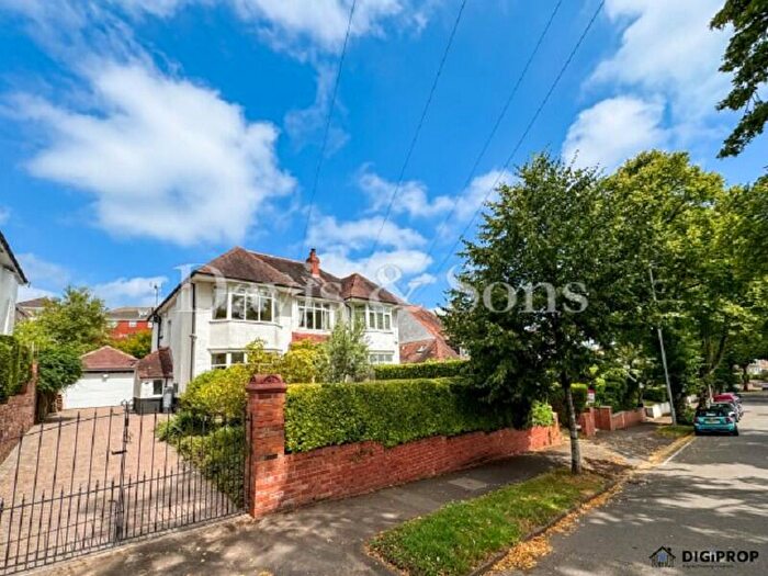 5 Bedroom Semi-Detached House For Sale In Allt-yr-yn Avenue, Newport., NP20