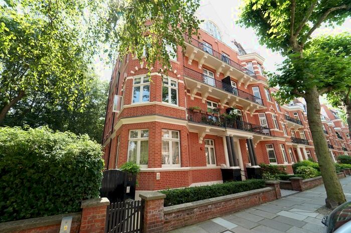 3 Bedroom Flat To Rent In Lauderdale Road, London, W9