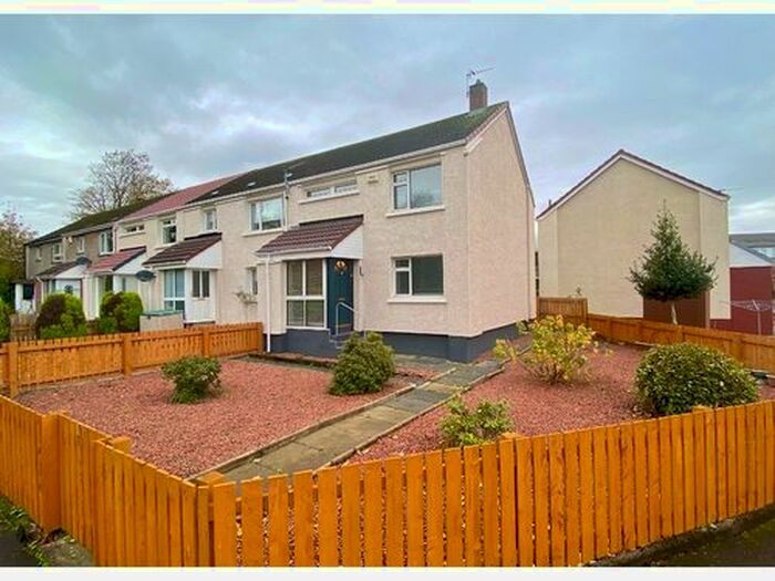 2 Bedroom End Of Terrace House To Rent In Hamilton Court, Kilmaurs, KA3