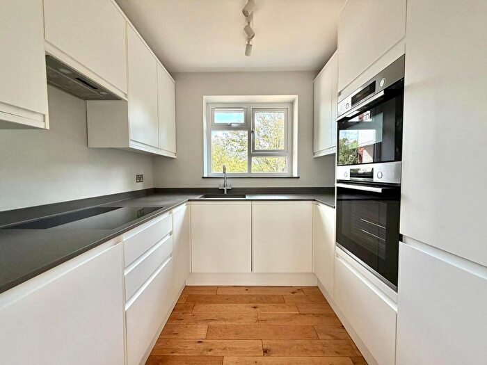 2 Bedroom Flat For Sale In Grange Court, Old Ruislip Road, Northolt, UB5