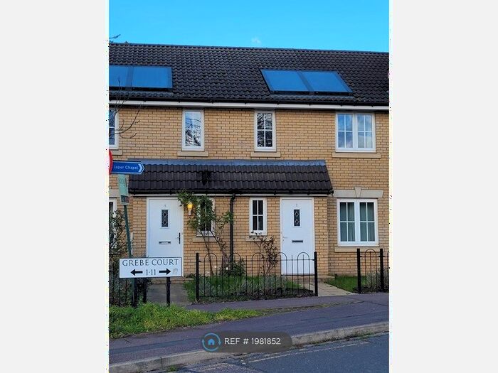 3 Bedroom Terraced House To Rent In Grebe Court, Cambridge, CB5