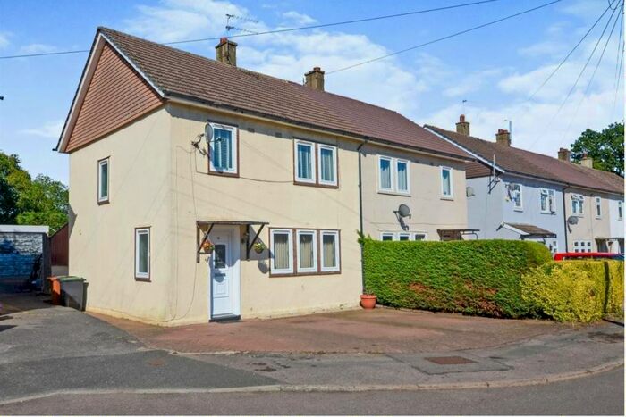 3 Bedroom Detached House To Rent In Sidmouth Close, Watford, WD19