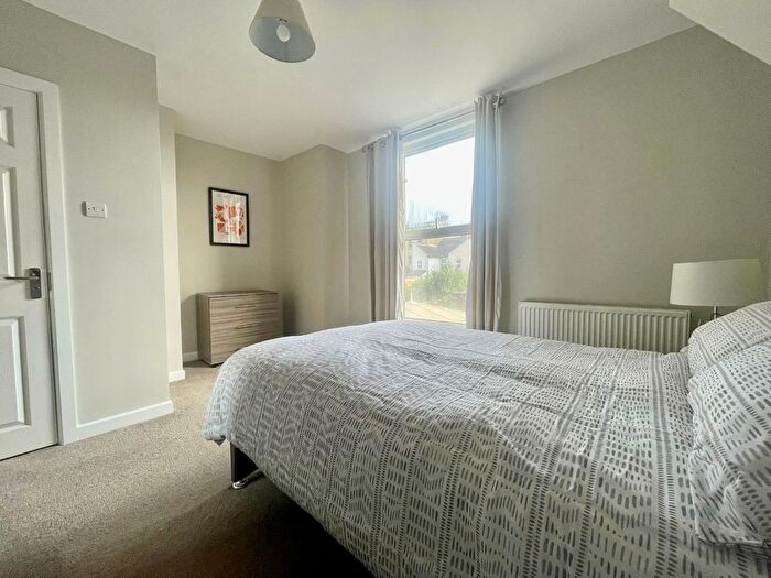 1 Bedroom Flat To Rent In Perryfield Street, Maidstone, ME14
