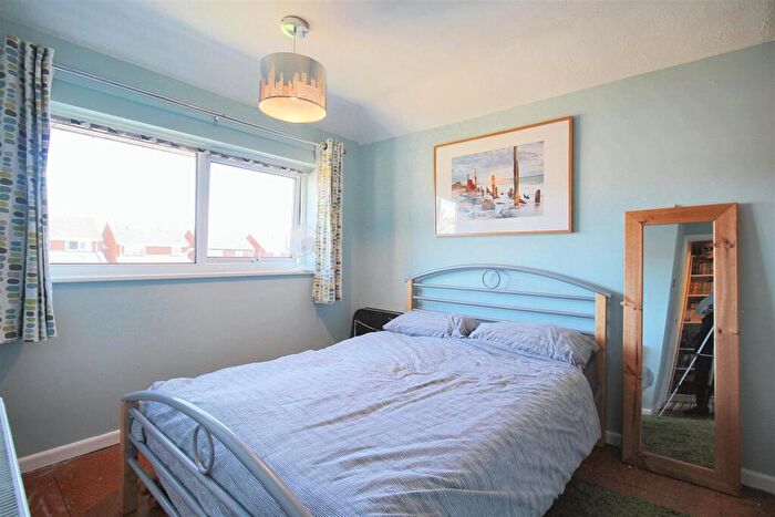 3 Bedroom Terraced House For Sale In Ecton Walk, Norwich, NR6