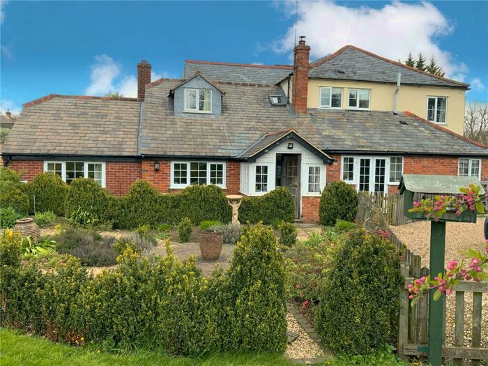 3 Bedroom Semi-Detached House For Sale In School Lane, Little Bedwyn, Wiltshire, SN8