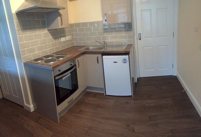 1 Bedroom Studio To Rent In Queen Street, Wakefield, WF1