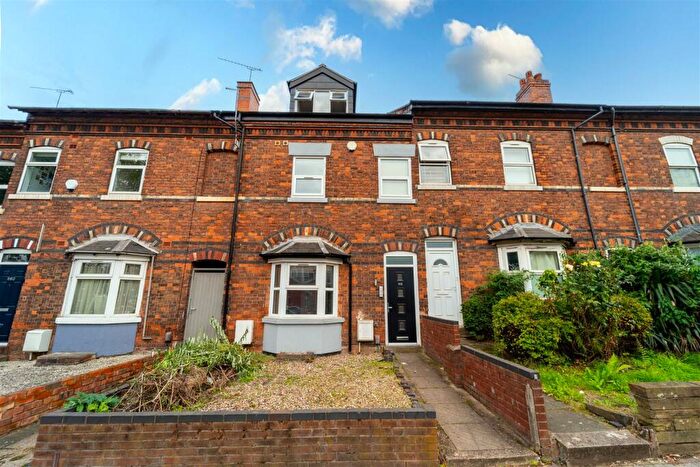 8 Bedroom House To Rent In Bristol Road, Selly Oak, Birmingham, B29