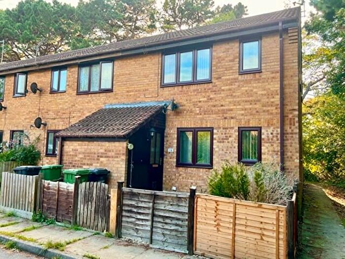 1 Bedroom Apartment To Rent In Trisilian Gardens, Chartwell Green, SO18