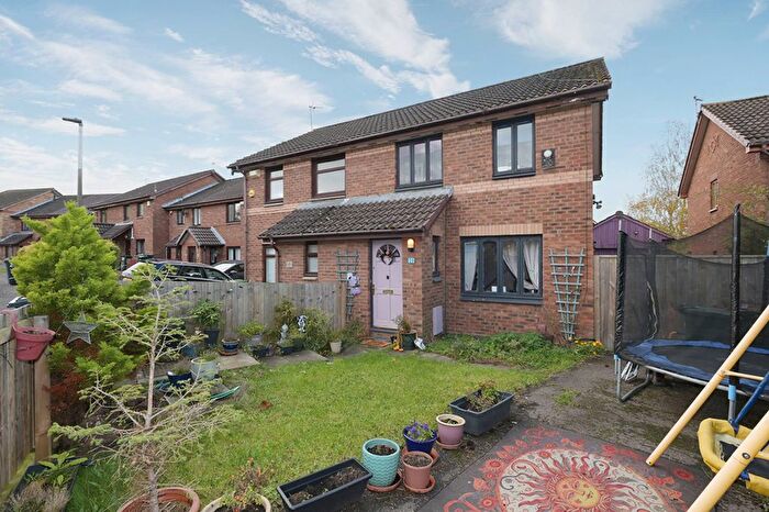 3 Bedroom Semi Detached House For Sale In Corbieshot, Edinburgh, EH15