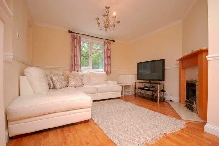 4 Bedroom Property For Sale In White Hill, Rickmansworth, WD3