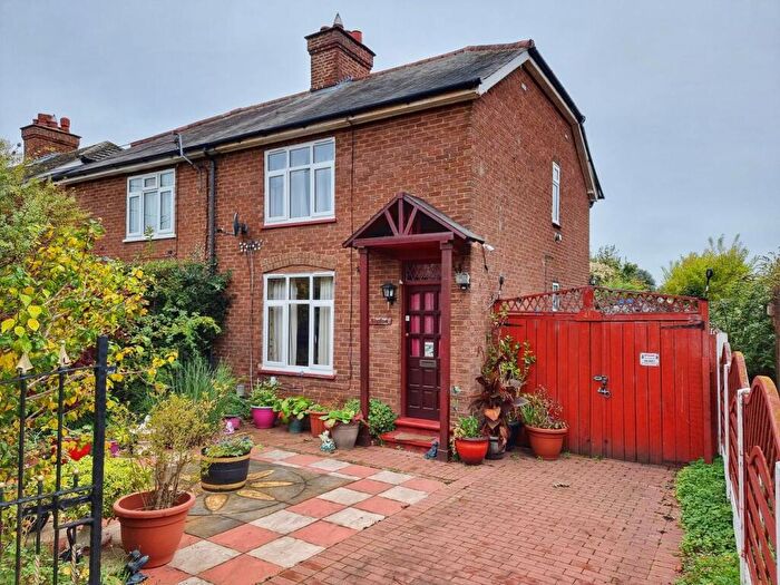 3 Bedroom Semi-Detached House For Sale In Maulden Road, Flitwick, Bedfordshire, MK45