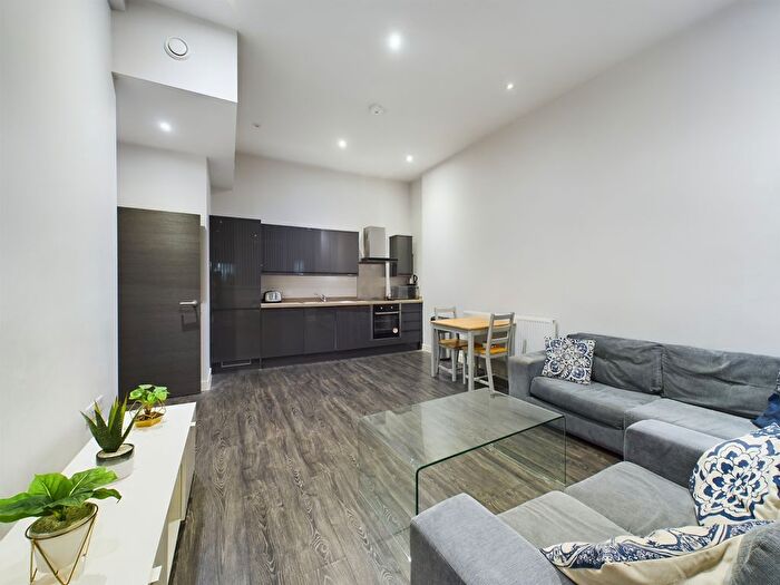 2 Bedroom Flat To Rent In Edmund Street, City Centre, Liverpool, L3