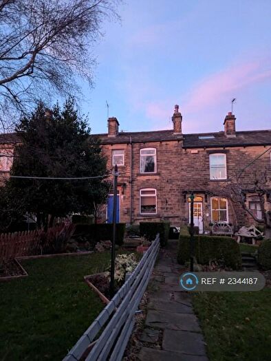 1 Bedroom Terraced House To Rent In Broad Street, Farsley, Pudsey, LS28