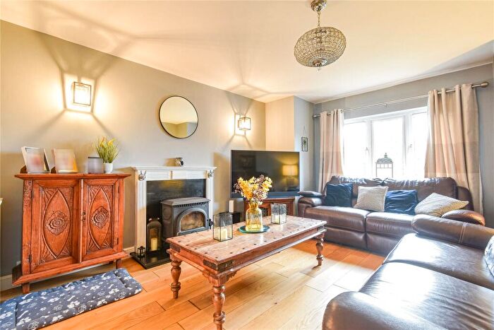 4 Bedroom Detached House For Sale In Stoney Lane, Ashmore Green, Thatcham, Berkshire, RG18