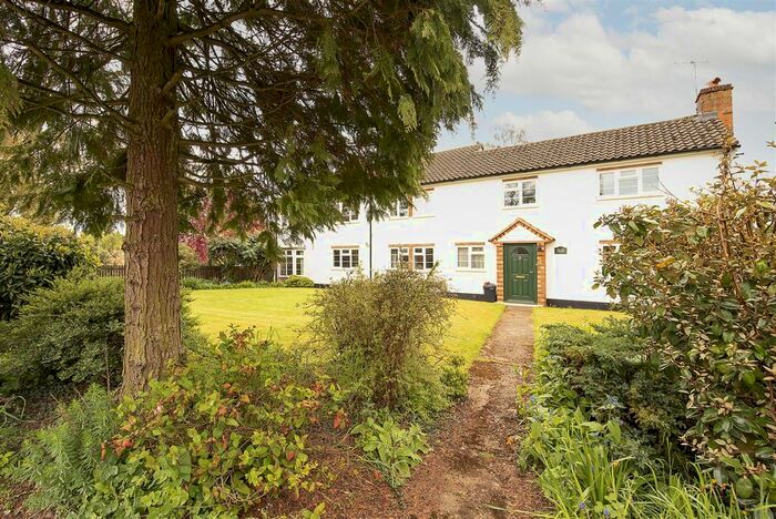 6 Bedroom Detached House For Sale In Bendish, Hitchin, SG4