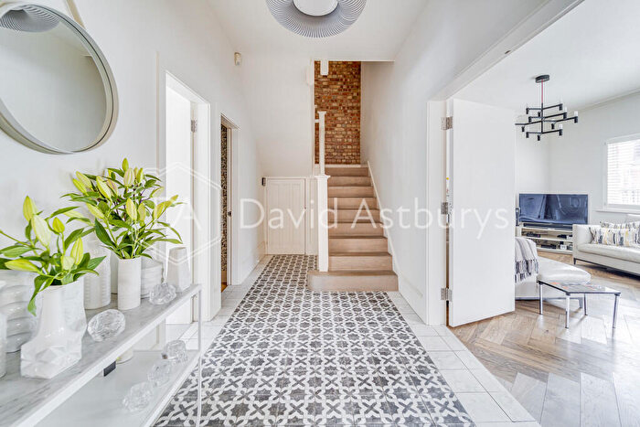 5 Bedroom End Of Terrace House To Rent In Alexandra Park Road, Muswell Hill, London, N10