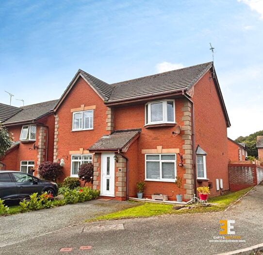 2 Bedroom Semi-detached House For Sale In Campbell Close, Penrhyn Bay, Llandudno, LL30