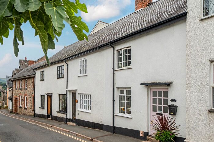 1 Bedroom Cottage For Sale In Barn Cottage, Bovey Tracey, TQ13