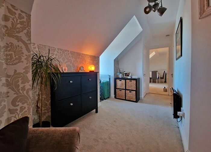 1 Bedroom Flat For Sale In Cherry Orchard, Southminster, CM0