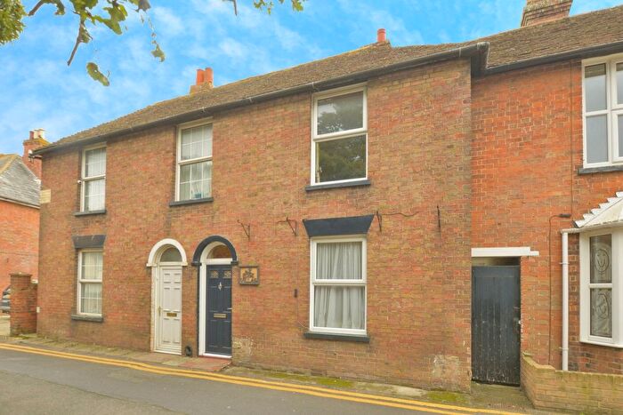 2 Bedroom Terraced House For Sale In Church Road, New Romney, Kent, TN28