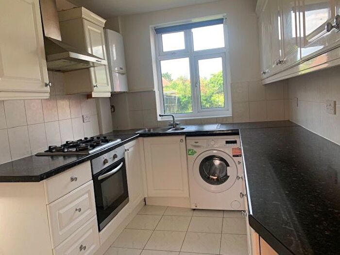 4 Bedroom Terraced House To Rent In Alington Crescent, Kingsbury, NW9