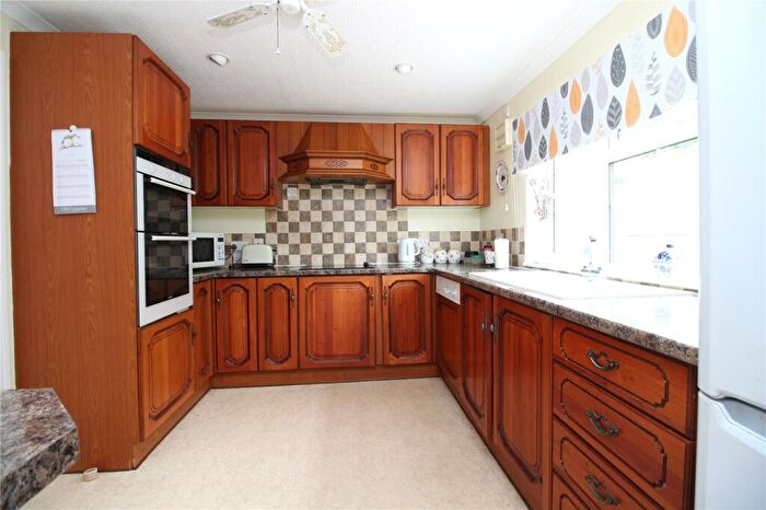 2 Bedroom Park Home For Sale In Knightcrest Park, Milford Road, Everton, Hampshire, SO41