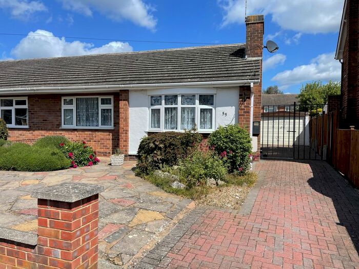 2 Bedroom Bungalow To Rent In Anglesey Road, Wigston, Leicestershire, LE18