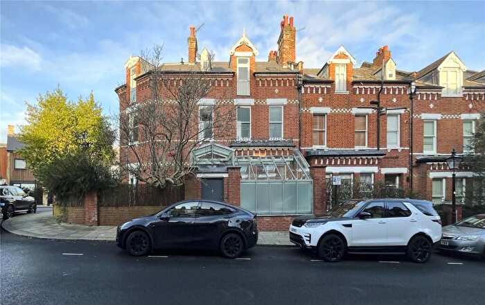 5 Bedroom Semi-Detached House For Sale In Rudall Crescent, London, NW3