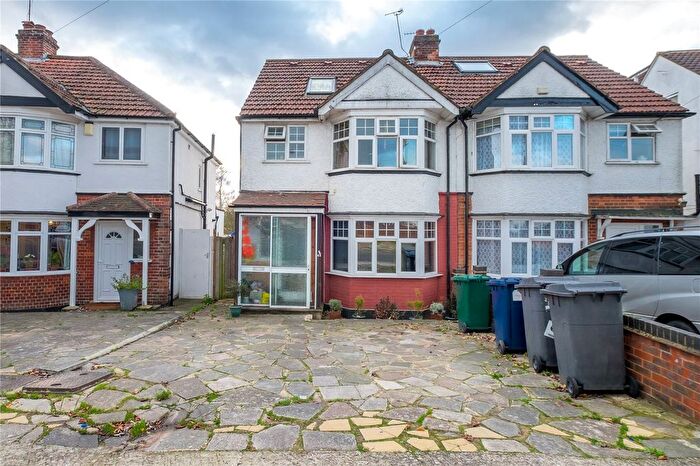 5 Bedroom Semi Detached House For Sale In Woolmead Avenue, London, NW9