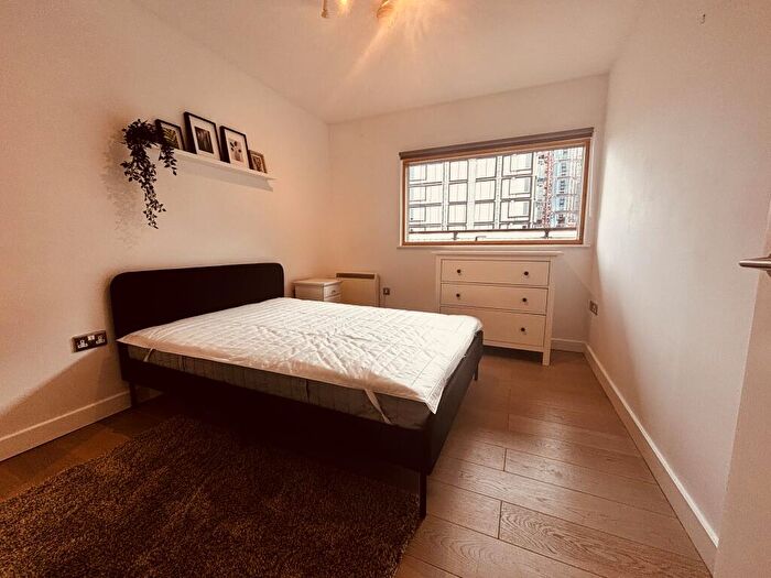 2 Bedroom Flat To Rent In Beaumont Building, Mirabel Street, M3